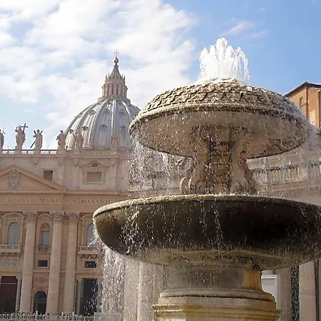 Vatican Apartmán *